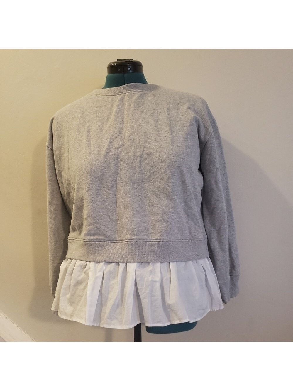 Forever 21 Sweater